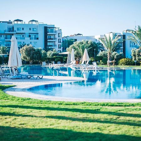 Premium Sun Apartment Vokolidha Eksteriør bilde